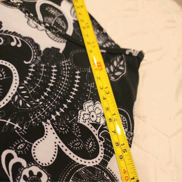 NWT Prestige Edge Women's Small Stretch Asymmetrical hemline Paisley relaxed fit - Picture 5 of 7